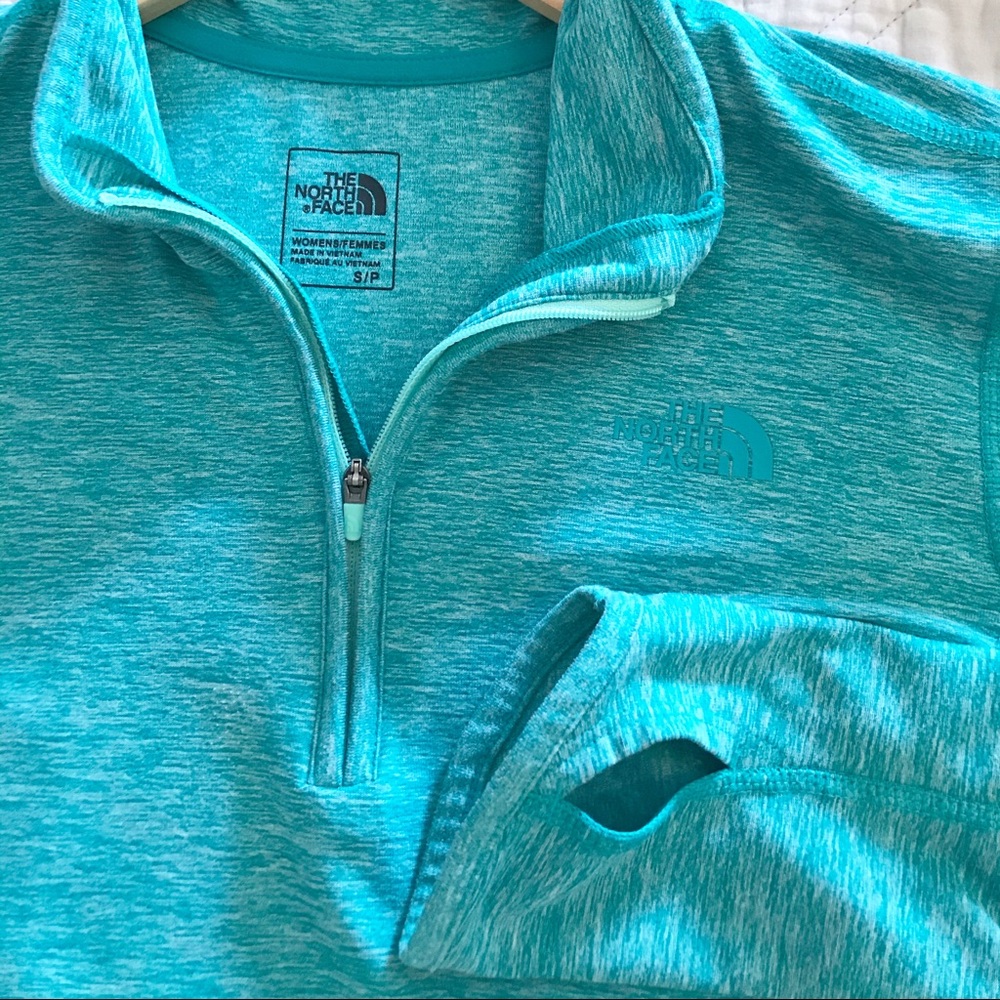 North Face Pullover - image 3